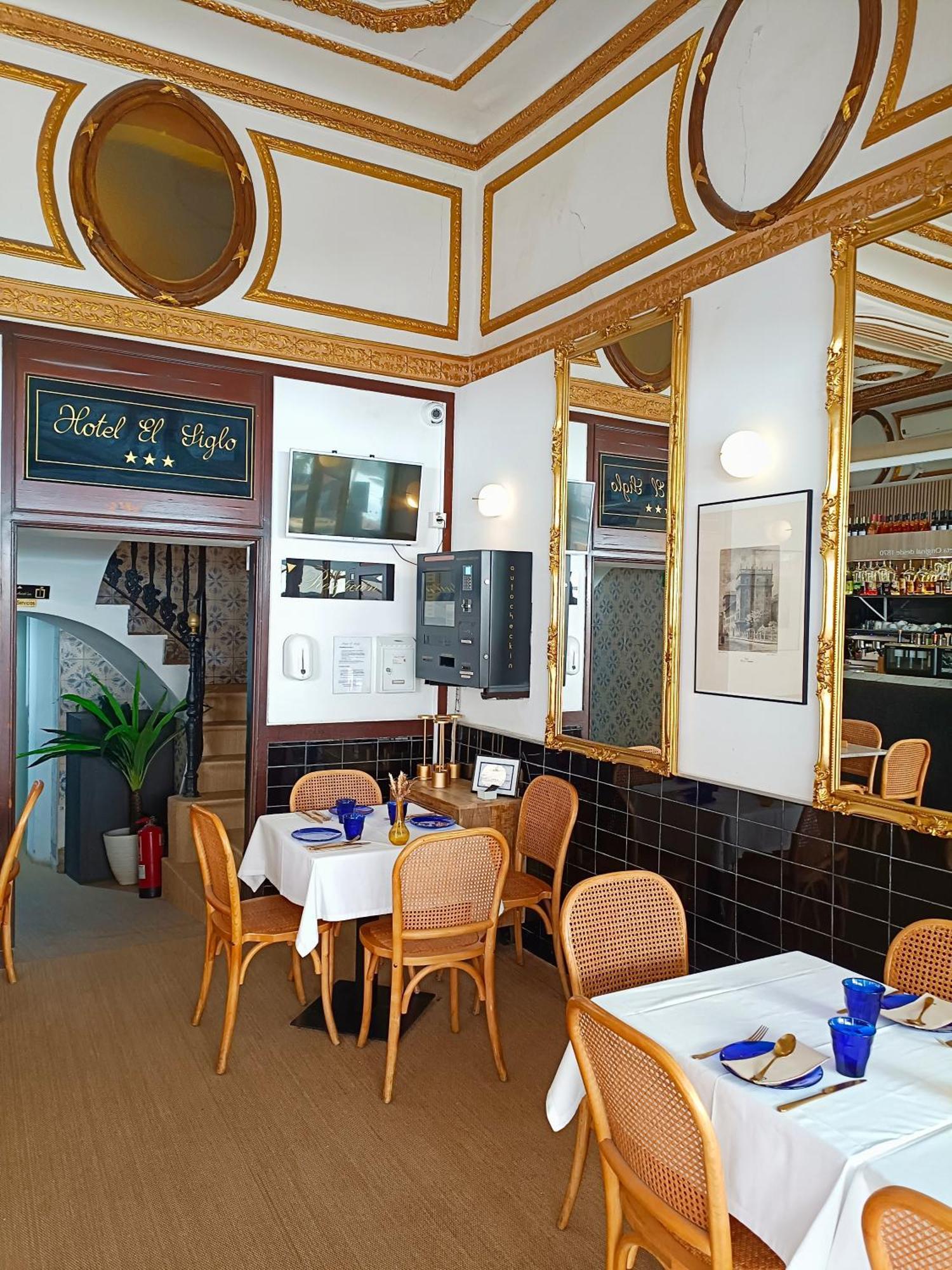 Hotel El Siglo บาเลนเซีย ภายนอก รูปภาพ