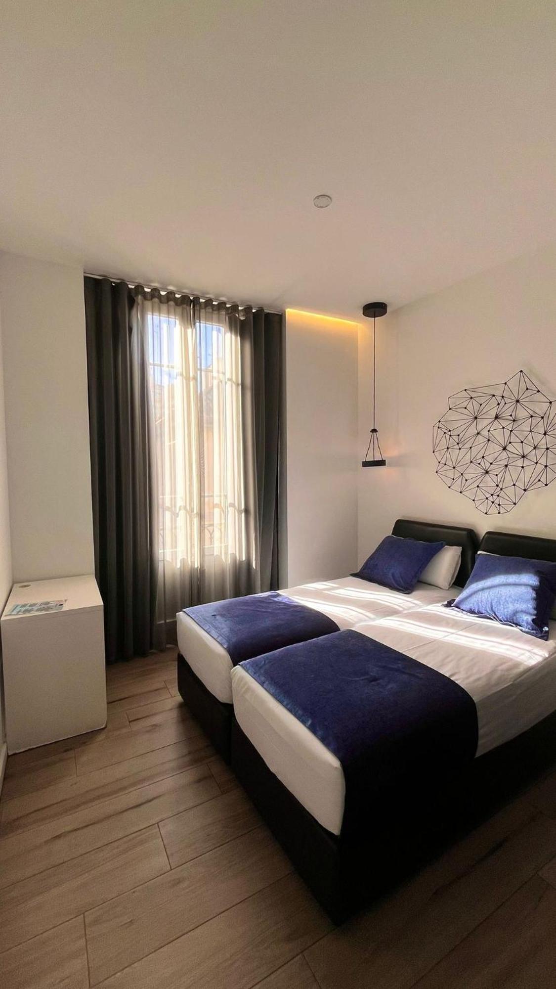 Hotel El Siglo บาเลนเซีย ภายนอก รูปภาพ