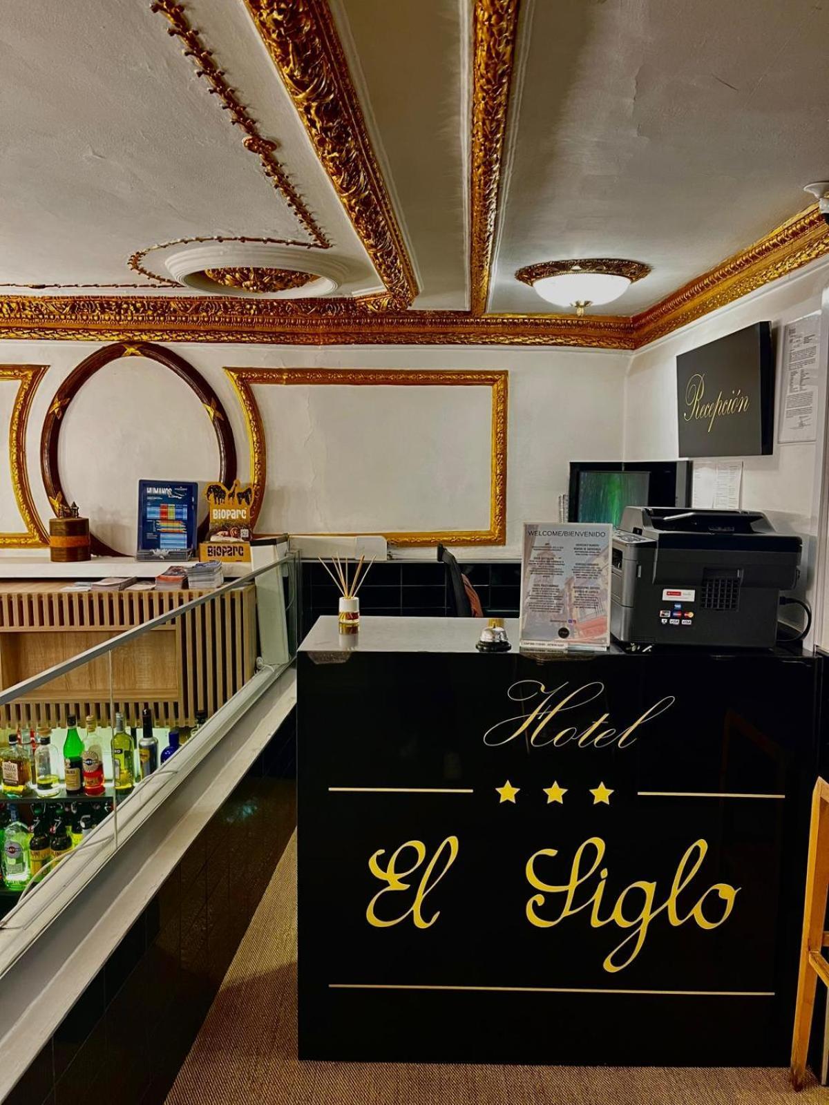 Hotel El Siglo บาเลนเซีย ภายนอก รูปภาพ
